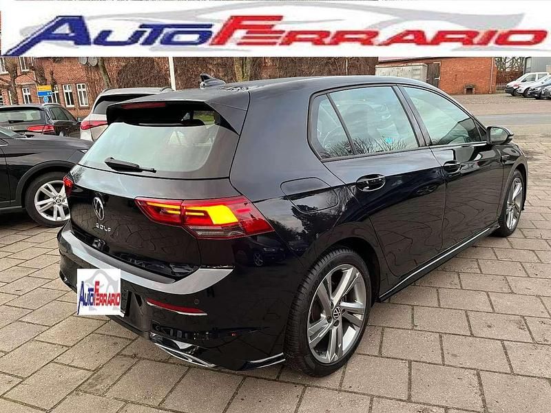 Usata VW Golf VIII R-line 190 CV (139 kW) 2022 Nero Berlina