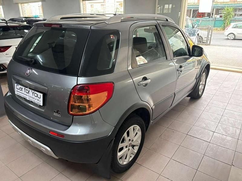 Usata Fiat Sedici Emotion 135 CV (99 kW) 2013 Grigio SUV