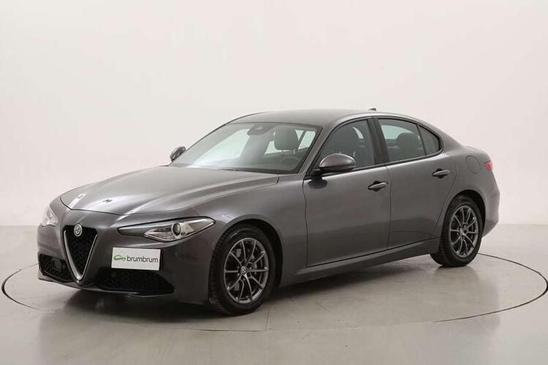 Usata Alfa Romeo Giulia Business 160 CV (117 kW) 2020 Grigio Berlina