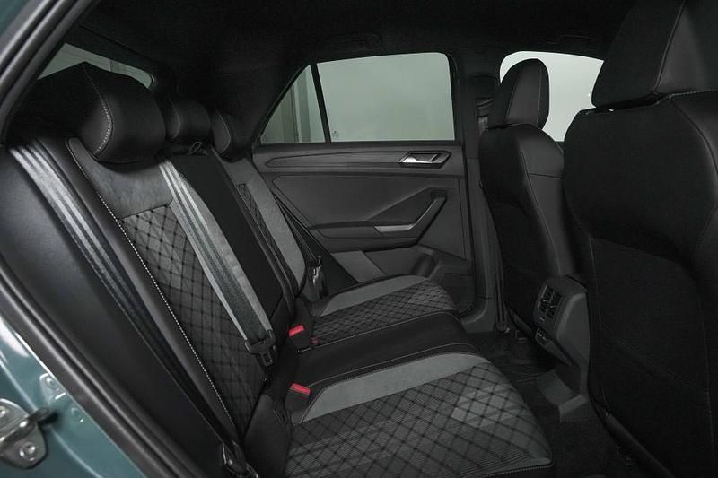 Usata VW T-Roc R-line 150 CV (110 kW) 2023 SUV