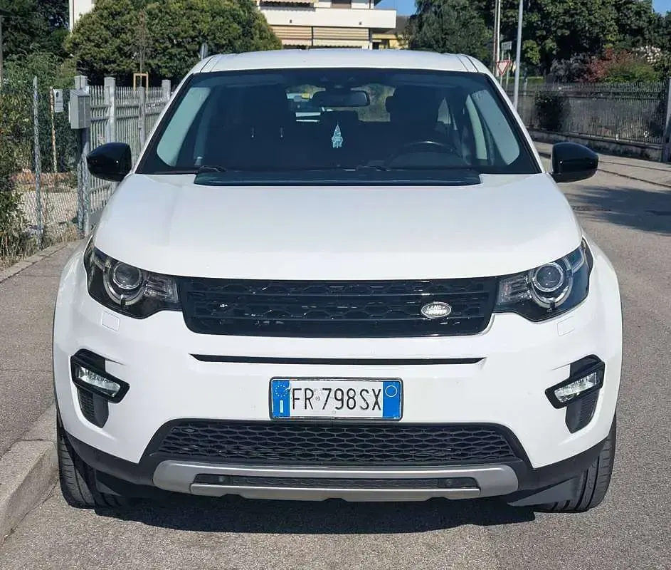 Usata Land Rover Discovery Sport Pure 150 CV (110 kW) 2018 Bianco SUV