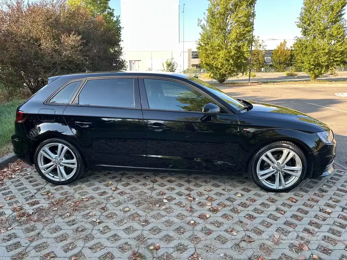 Usata Audi A3 S-Line 110 CV (80 kW) 2015 Nero Berlina