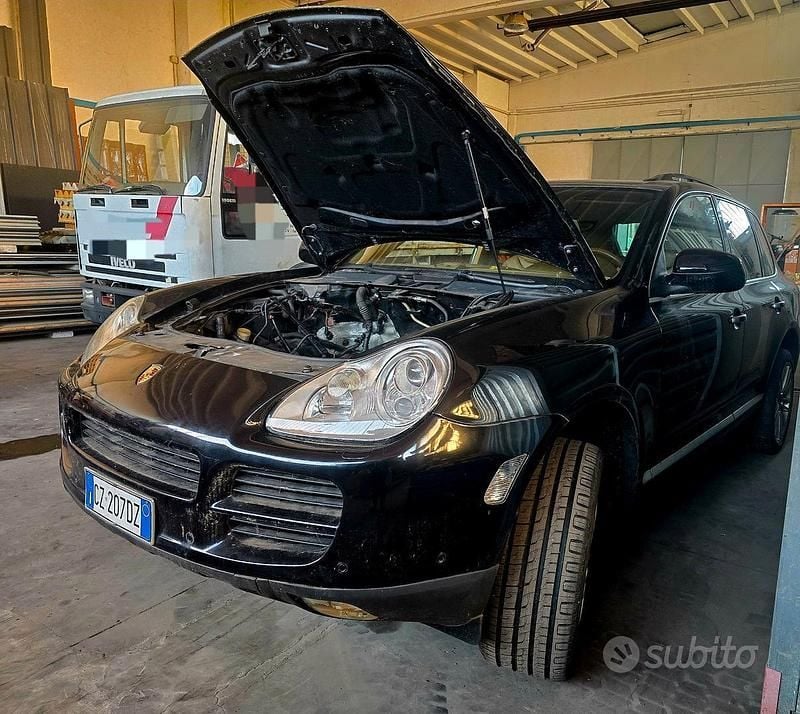 Usata Porsche Cayenne 250 CV (183 kW) 2006 Nero SUV