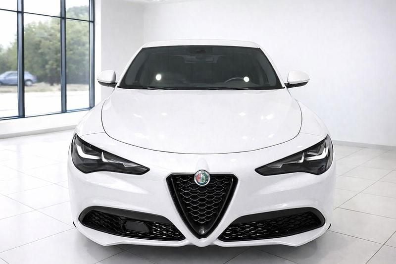 Usata Alfa Romeo Stelvio Veloce 210 CV (154 kW) 2024 Bianco SUV
