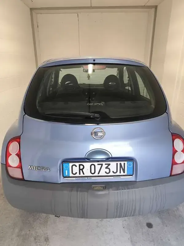 Usata Nissan Micra Acenta 80 CV (58 kW) 2004 Blu/azzurro Utilitaria
