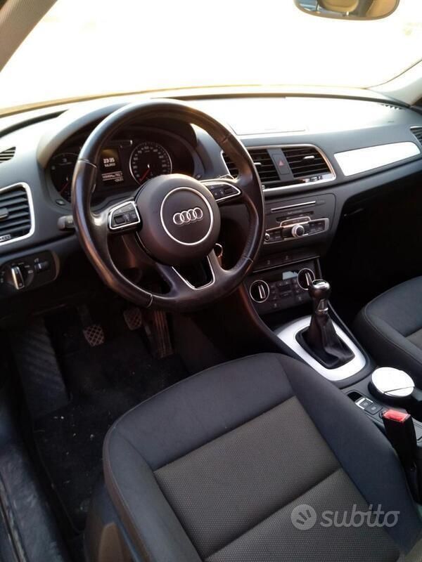 Usata Audi Q3 150 CV (110 kW) 2015 Grigio SUV