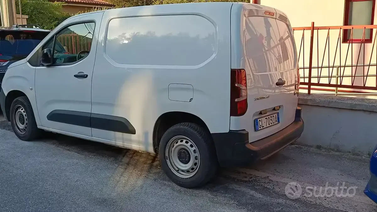 Usata Fiat Doblò 130 CV (95 kW) 2023 Monovolume