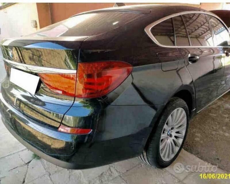 Usata BMW 520 Gran Turismo 184 CV (135 kW) 2013 Antracite Berlina