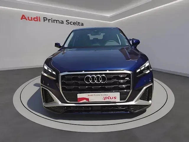 Nuova Audi Q2 Comfort 150 CV (110 kW) 2026 Blu navarra metallizzato SUV