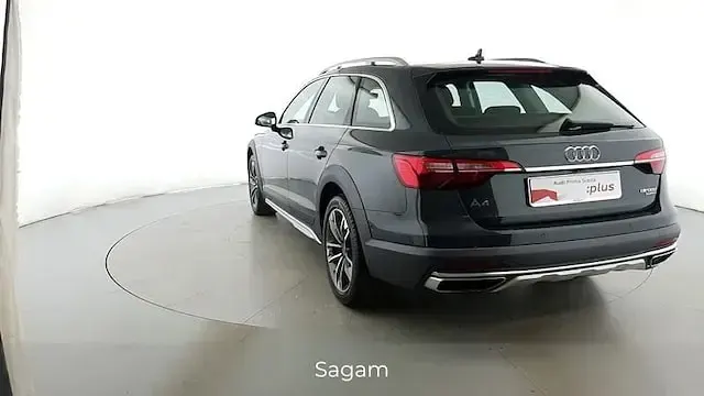 Usata Audi A4 Allroad Business 204 CV (150 kW) 2022 Grigio manhattan Station wagon