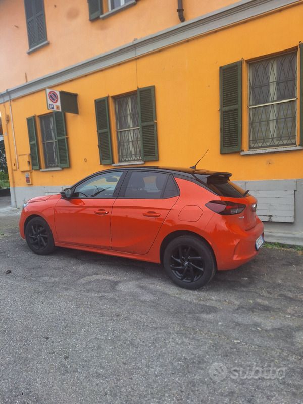 Usata Opel Corsa 75 CV (55 kW) 2023 Rosso Utilitaria
