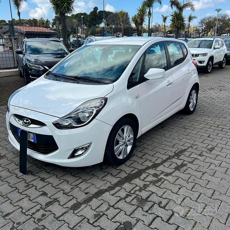 Usata Hyundai ix20 Style 90 CV (66 kW) 2012 Bianco Utilitaria