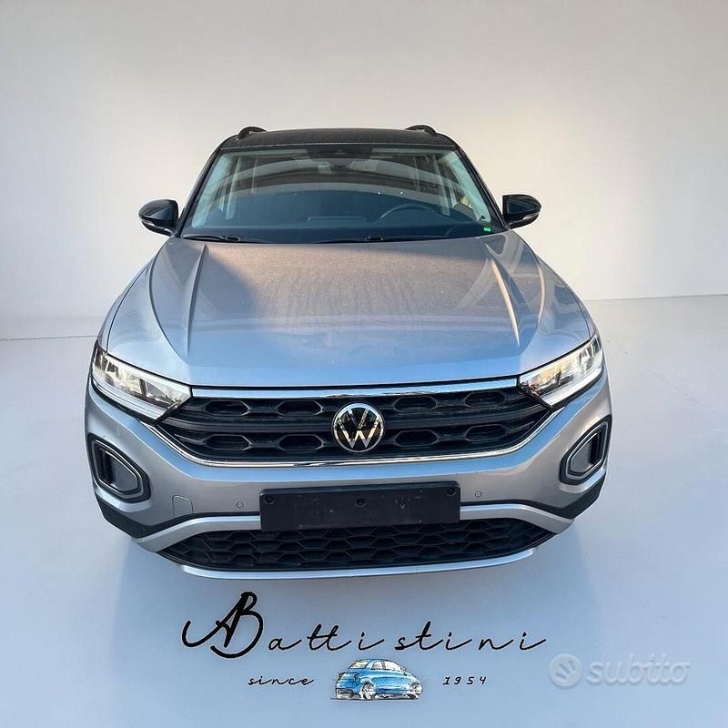 Usata VW T-Roc Life 2023 Grigio SUV