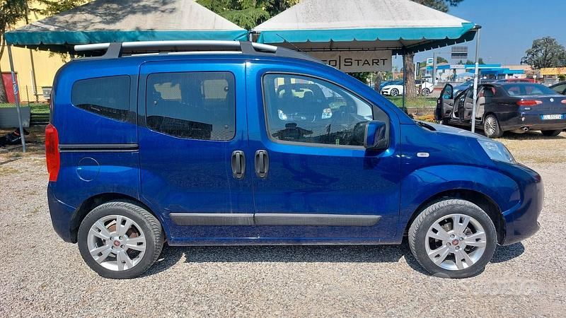 Usata Fiat Qubo Dynamic 77 CV (56 kW) 2015 Blu Monovolume
