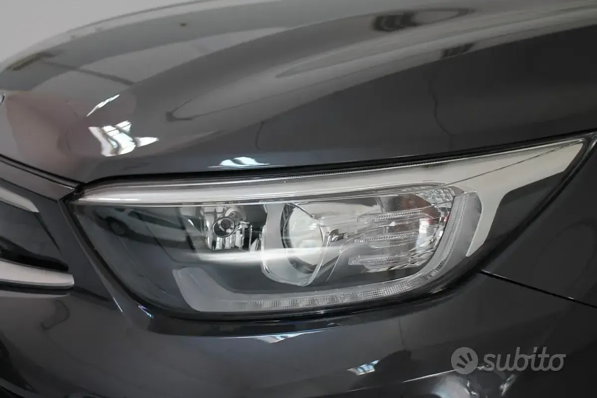 Usata Kia Stonic Style 100 CV (73 kW) 2019 Grigio SUV