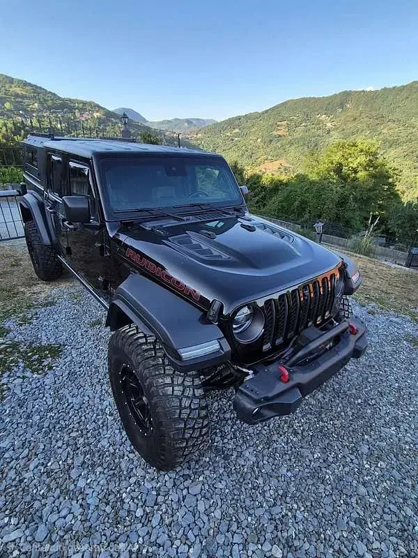 Usata Jeep Wrangler 286 CV (210 kW) 2021 Nero SUV