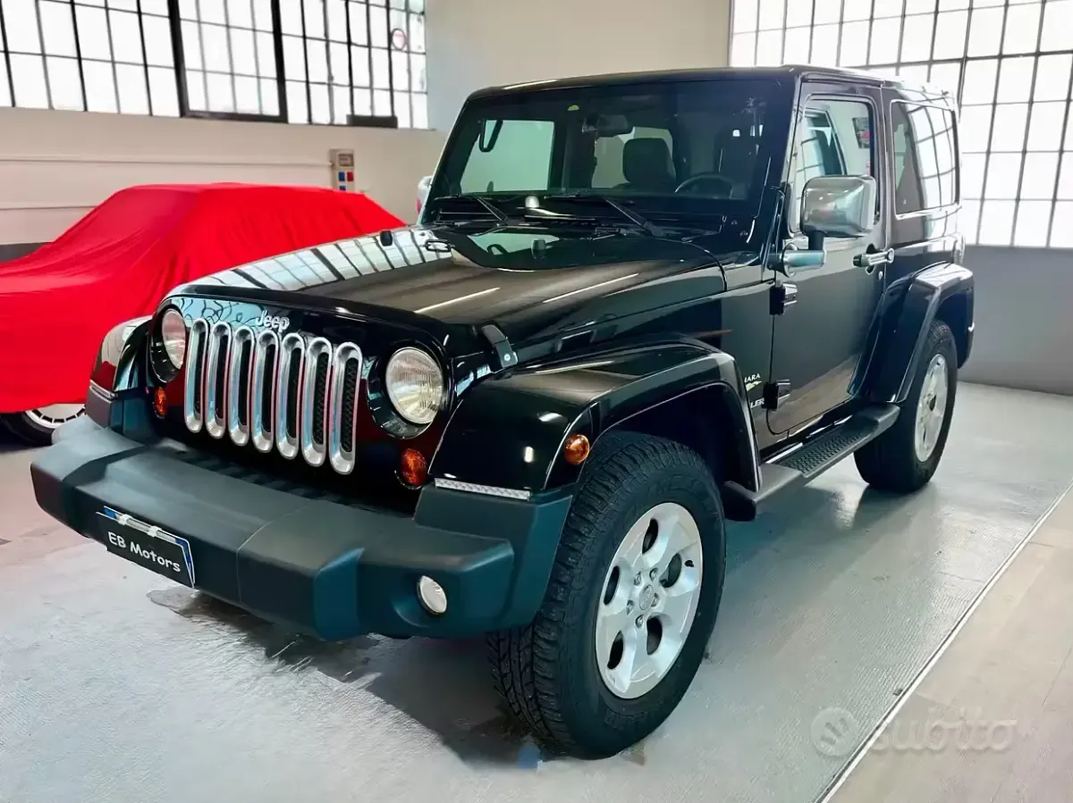 Usata Jeep Wrangler Sahara 284 CV (208 kW) 2013 SUV
