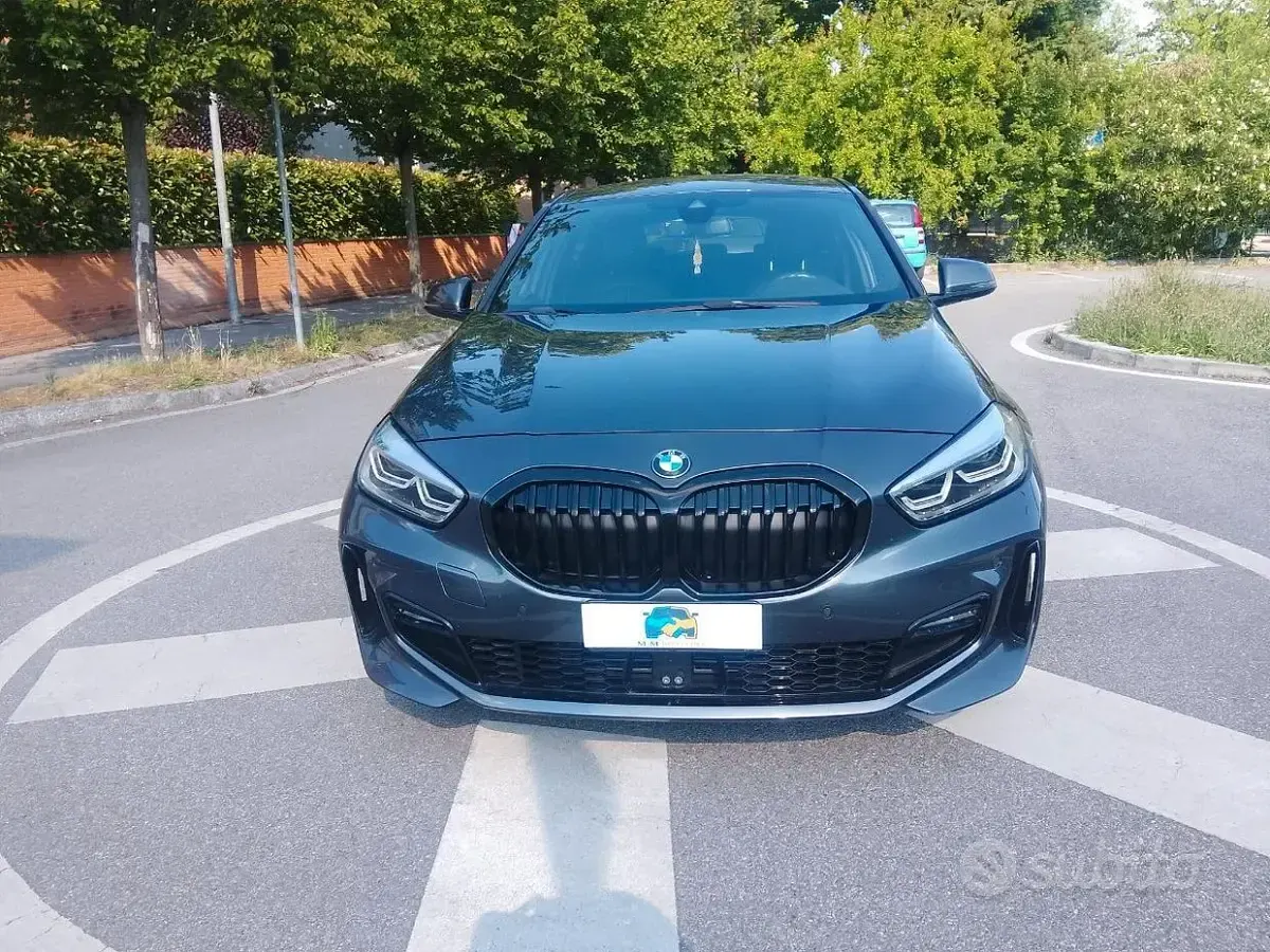 Usata BMW 118 M Sport 150 CV (110 kW) 2021 Grigio Berlina
