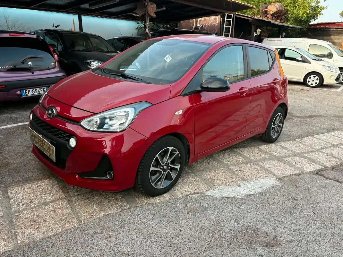 Usata Hyundai i10 Prime 67 CV (49 kW) 2019 Rosso Utilitaria