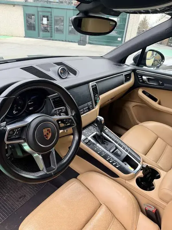 Usata Porsche Macan 252 CV (185 kW) 2018 Nero SUV