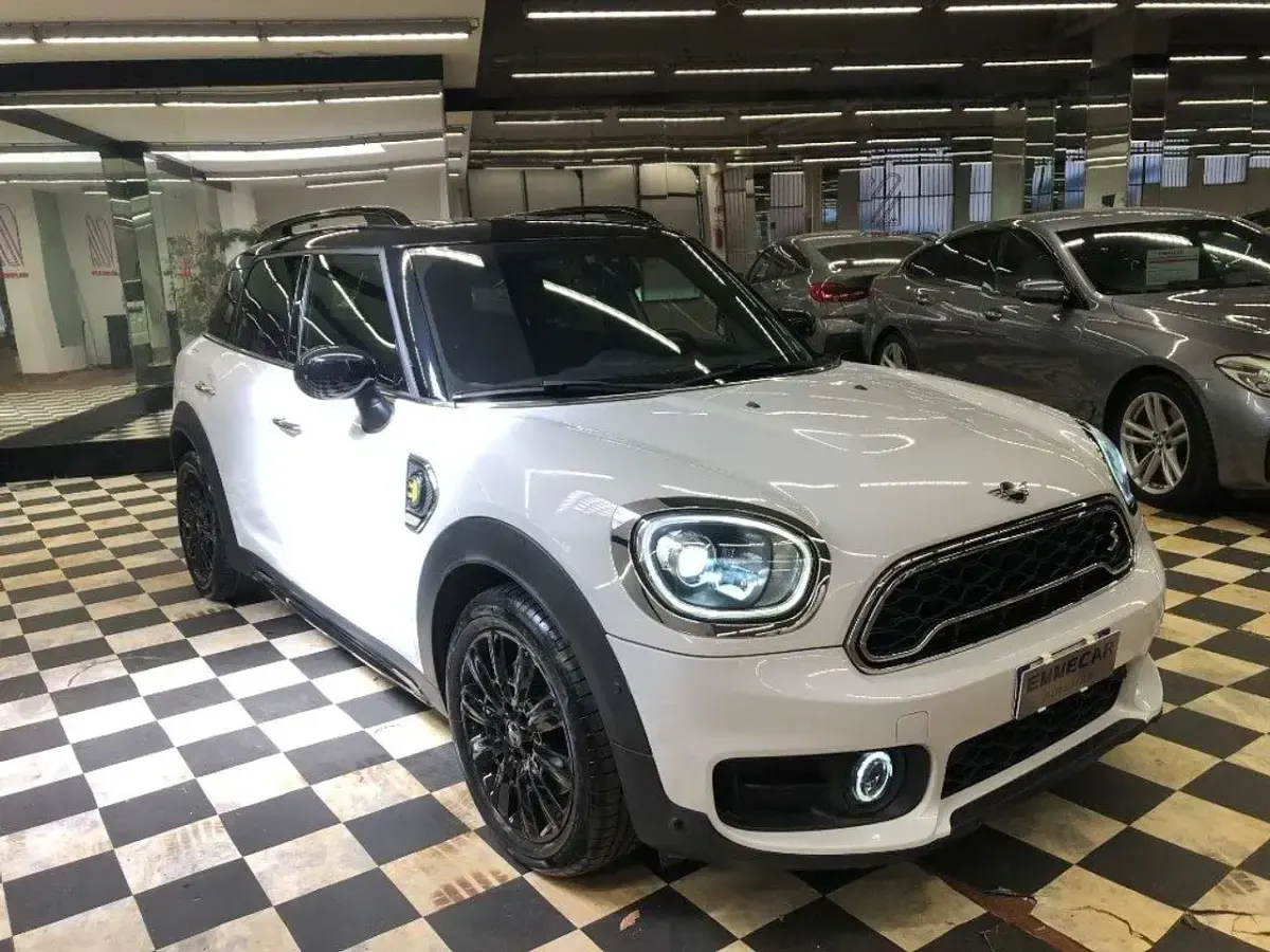 Usata Mini Cooper S Countryman Hype 136 CV (100 kW) 2019 Bianco SUV