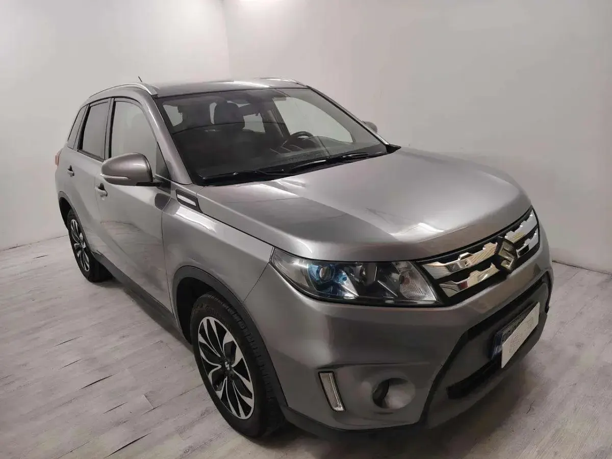 Usata Suzuki Vitara Cool 120 CV (88 kW) 2016 Grigio SUV