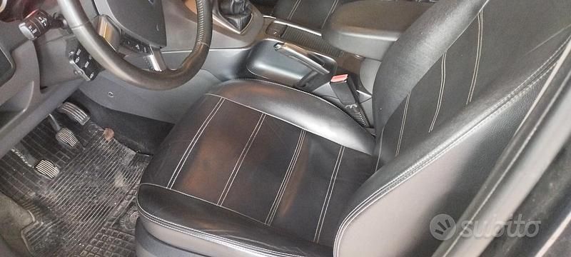 Usata Ford Kuga 163 CV (119 kW) 2011 SUV