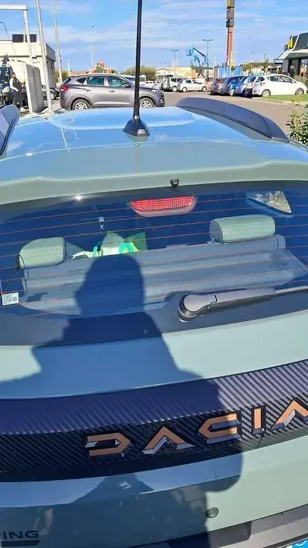 Usata Dacia Spring Extreme 19 kW (26 CV) 2024 Verde Utilitaria