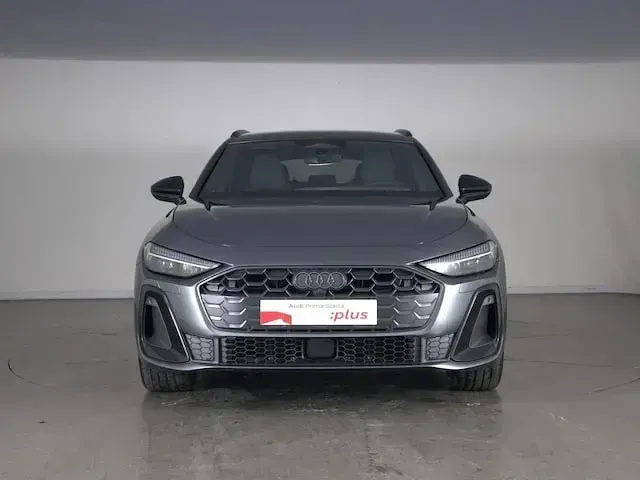 Nuova Audi A5 Advanced 150 CV (110 kW) 2025 Grigio daytona perlato Station wagon