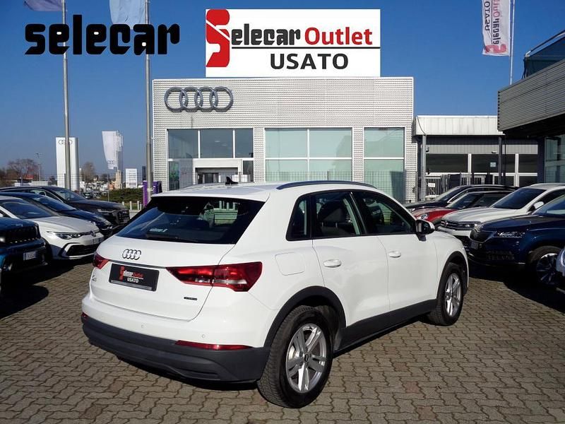 Usata Audi Q3 Advanced 150 CV (110 kW) 2021 B4 bianco SUV