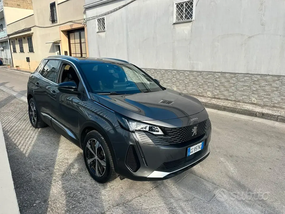 Usata Peugeot 3008 GT 131 CV (96 kW) 2021 Grigio SUV