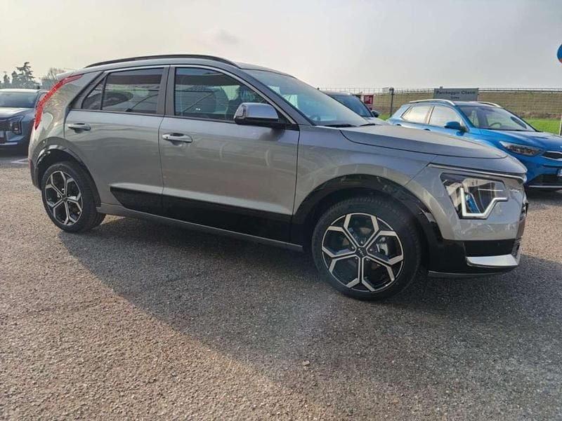 Nuova Kia Niro 92 CV (67 kW) 2026 Grigio scuro metallizzato SUV