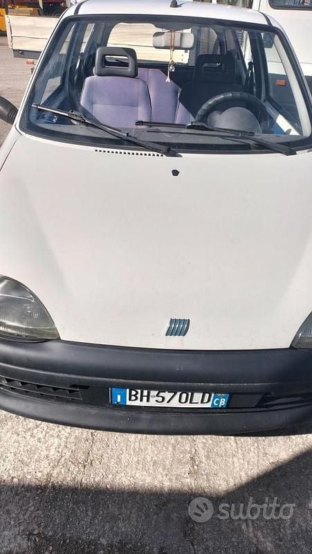 Usata Fiat 600 Young 2000 Bianco Utilitaria