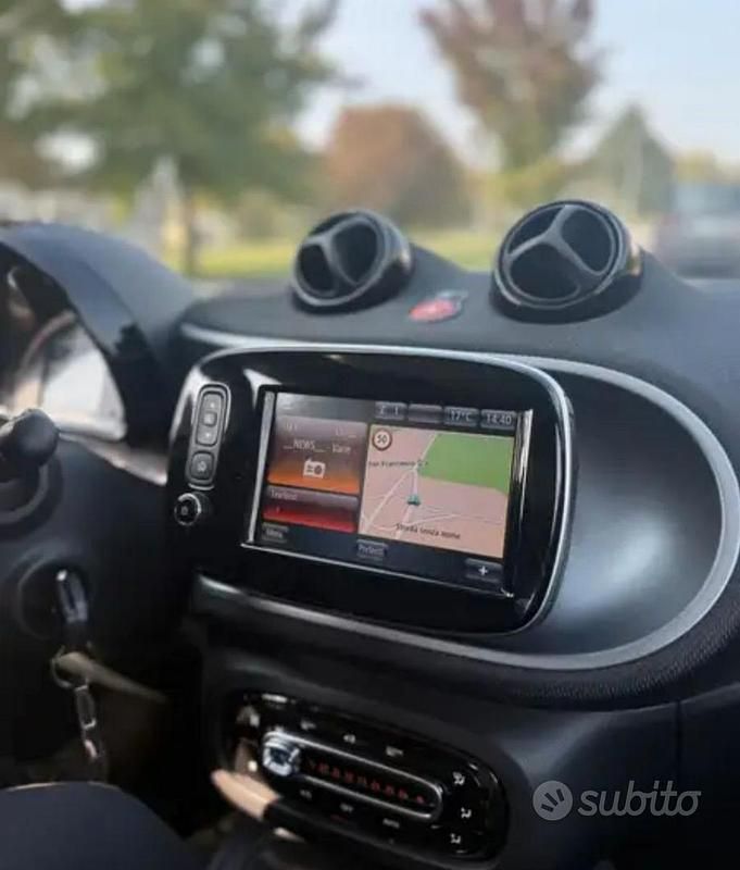 Usata Smart ForFour Prime 90 CV (66 kW) 2017 Grigio Utilitaria