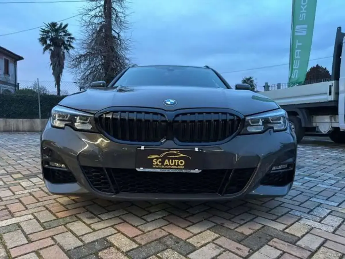 Usata BMW 320 M Sport 190 CV (139 kW) 2021 Grigio Station wagon