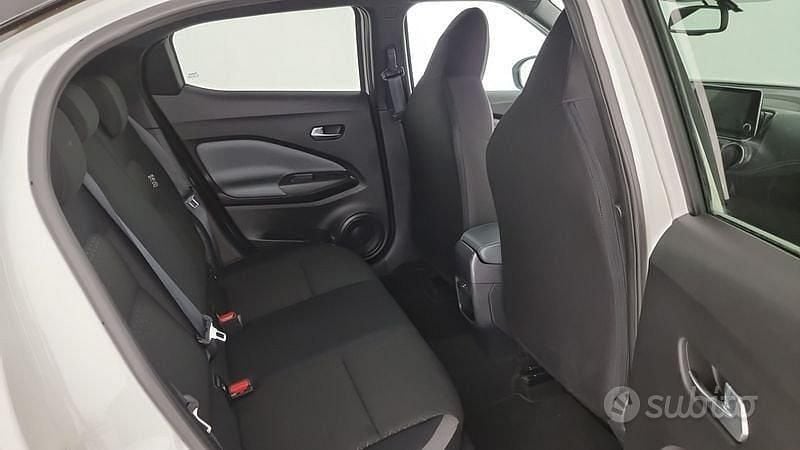 Usata Nissan Juke N-Connecta 114 CV (83 kW) 2022 Bianco SUV