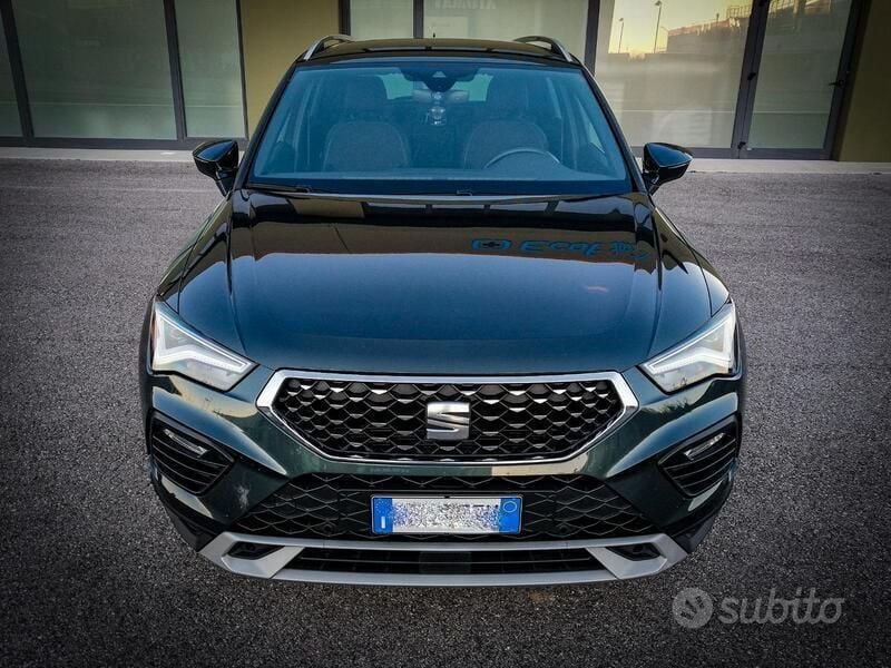 Usata Seat Ateca Xperience 150 CV (110 kW) 2022 Verde SUV