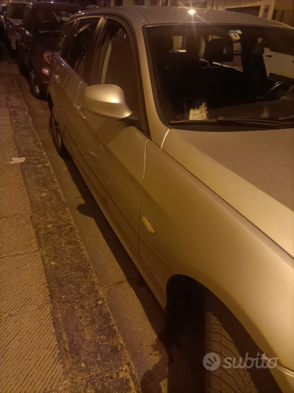 Usata BMW 316 116 CV (85 kW) 2012 Grigio Station wagon