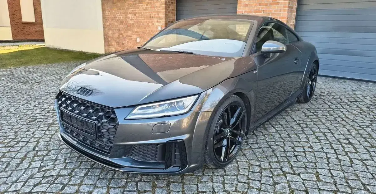 Usata Audi TT S-Line 197 CV (144 kW) 2019 Grigio Coupé