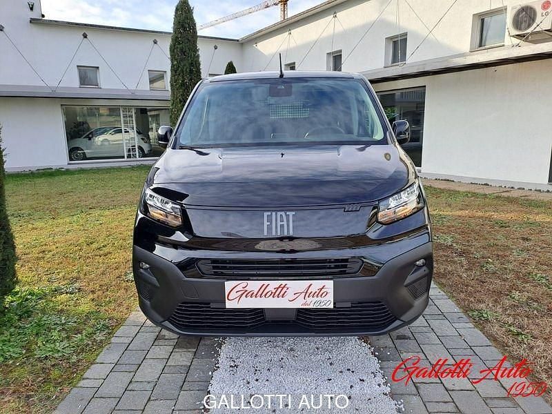 Usata Fiat Doblò 130 CV (95 kW) 2024 Nero Monovolume