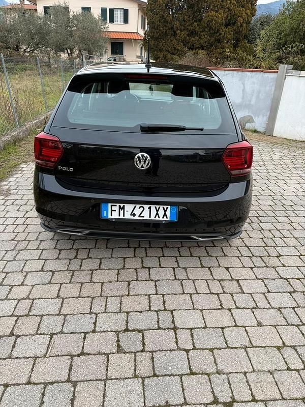 Usata VW Polo R-line 95 CV (69 kW) 2018 Nero Utilitaria