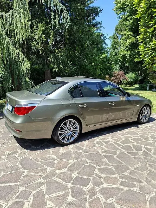 Usata BMW 545 Efficient Dynamics 333 CV (244 kW) 2004 Berlina