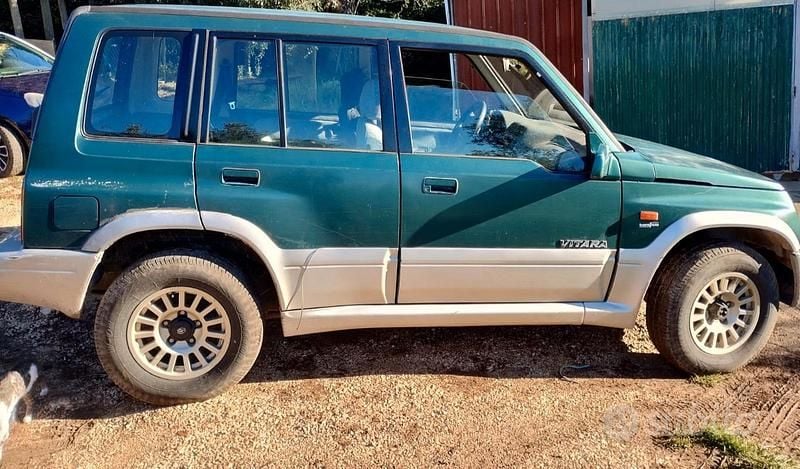 Usata Suzuki Vitara 1997 Verde Station wagon