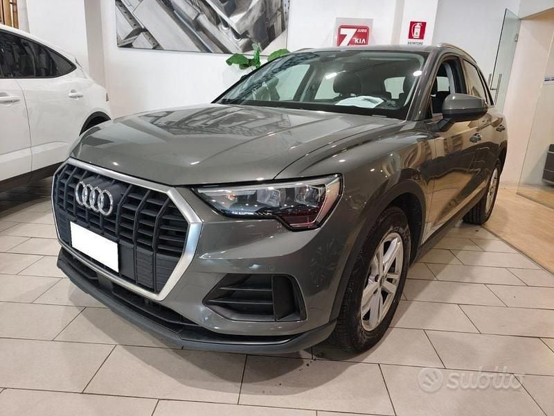Usata Audi Q3 Advanced 150 CV (110 kW) 2021 Grigio scuro SUV