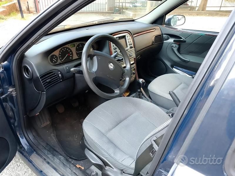 Usata Lancia Lybra 2003 Blu Berlina
