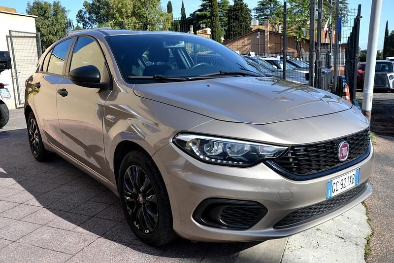 Occasion Fiat Tipo Street 95 ch (69 kW) 2020 Jaune Berline