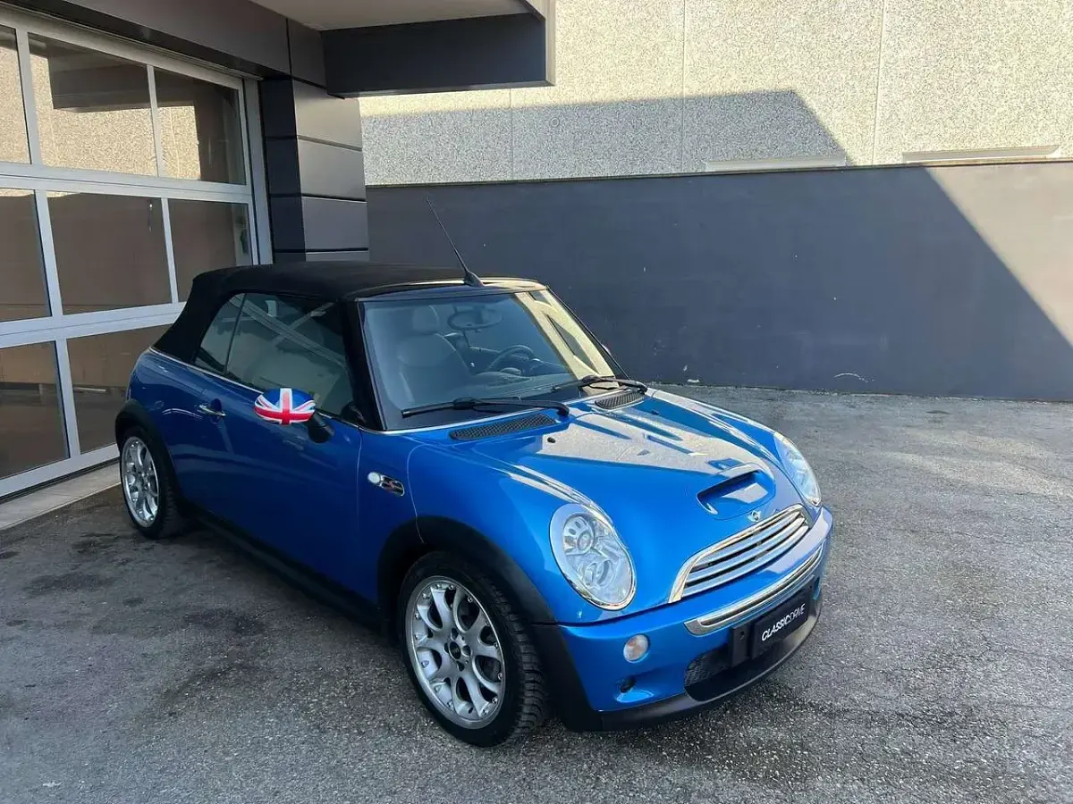 Usata Mini Cooper S Cabriolet 170 CV (125 kW) 2008 Laser blue Cabrio