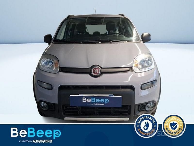 Usata Fiat Panda 4x4 S 86 CV (63 kW) 2018 Grigio metallizzato Utilitaria