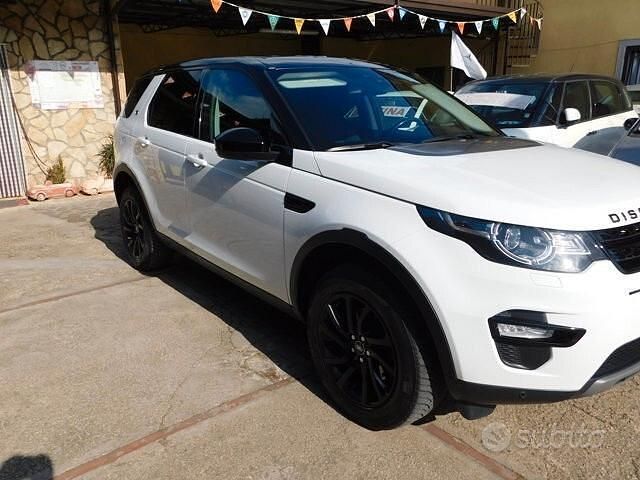 Usata Land Rover Discovery Sport HSE Luxury 150 CV (110 kW) 2019 Bianco SUV