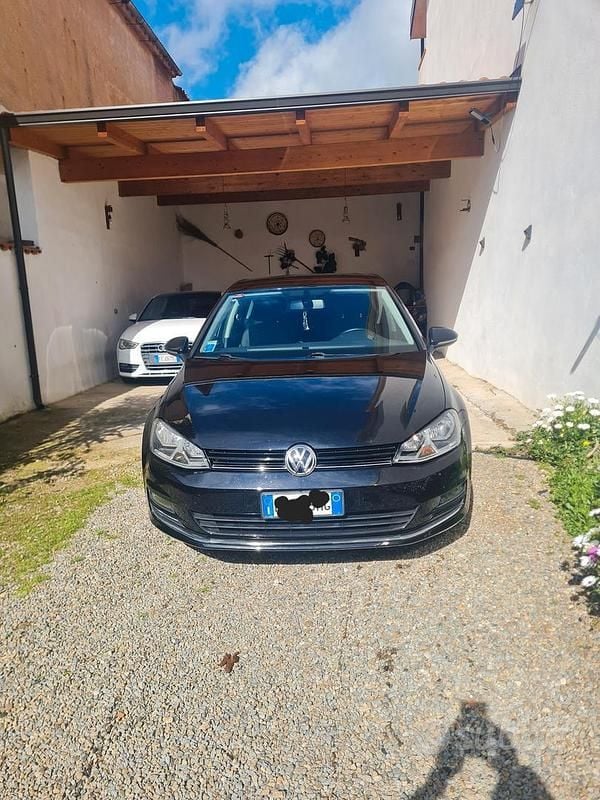 Usata VW Golf VII 115 CV (84 kW) 2015 Nero Utilitaria
